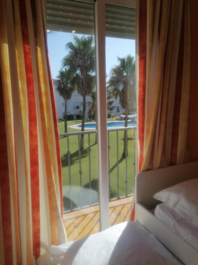 3 Bedrooms With Pool & Parking, Close To Sea And Gibraltar Manilva Extérieur photo