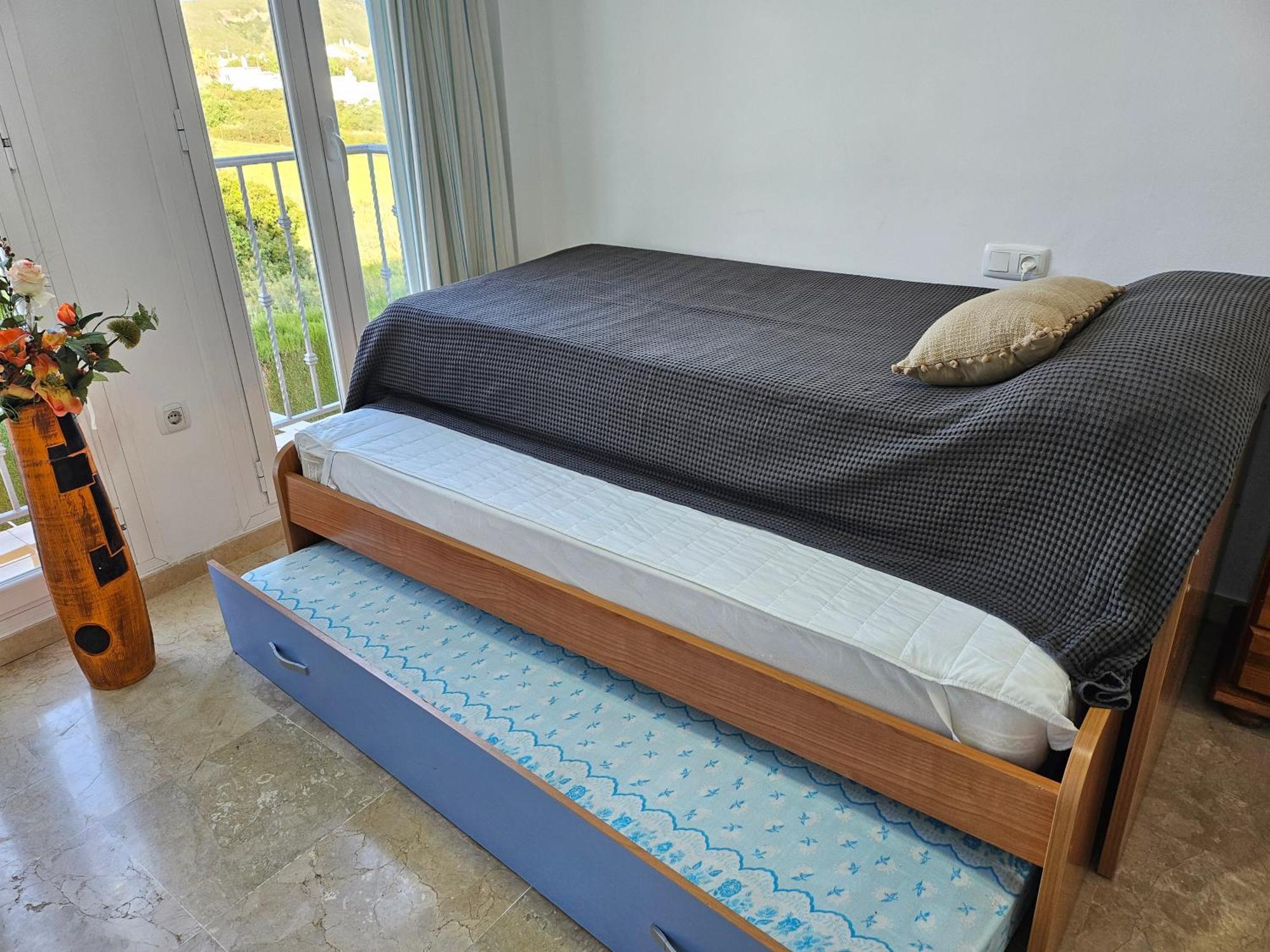 3 Bedrooms With Pool & Parking, Close To Sea And Gibraltar Manilva Extérieur photo